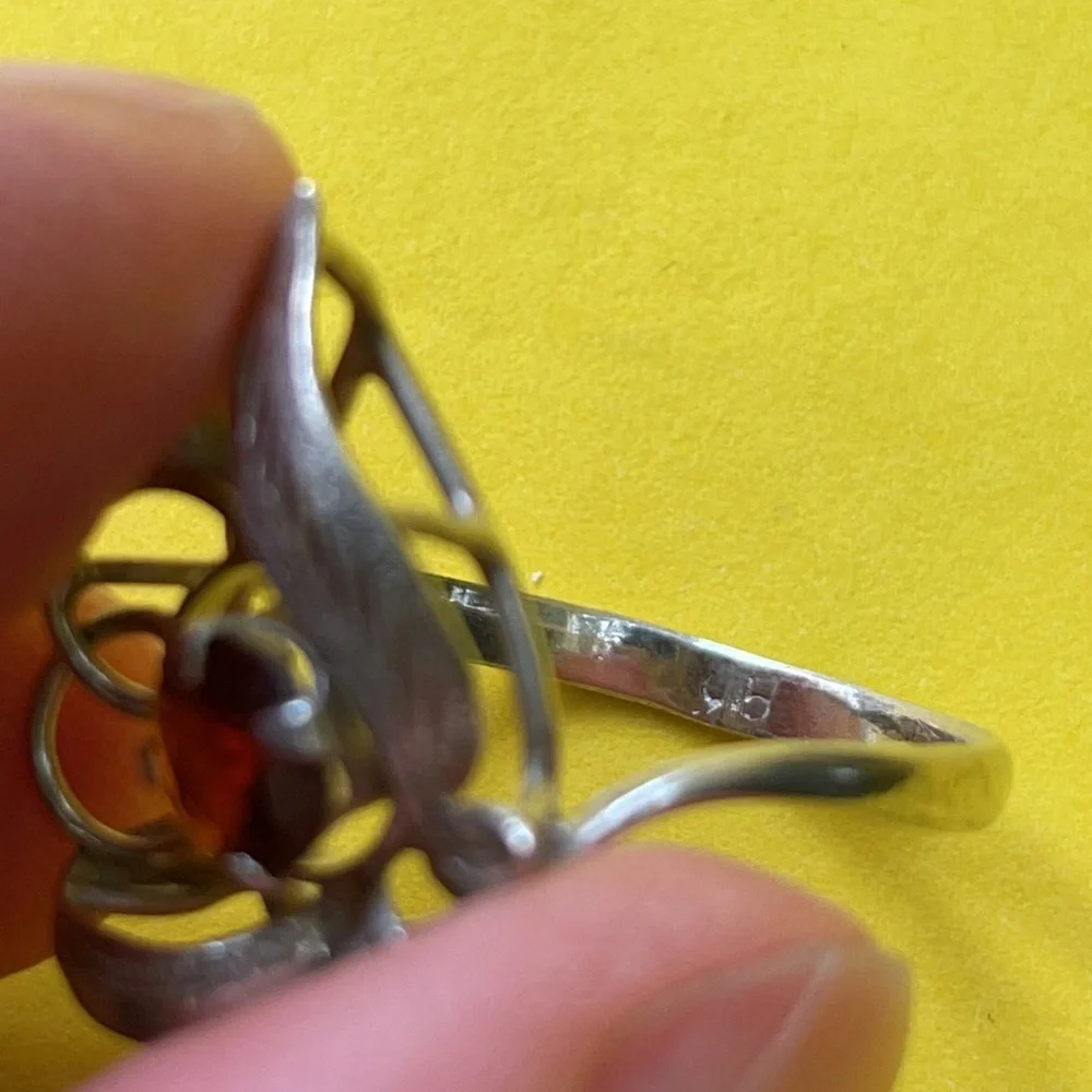 Antique sterling silver ring with genuine garnet